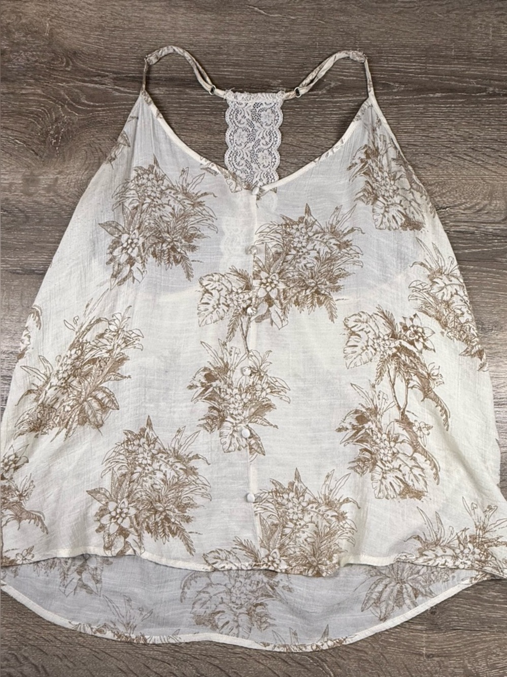 Sweet Wanderer Tropical Floral Lace Back Button Down Accent Top XL